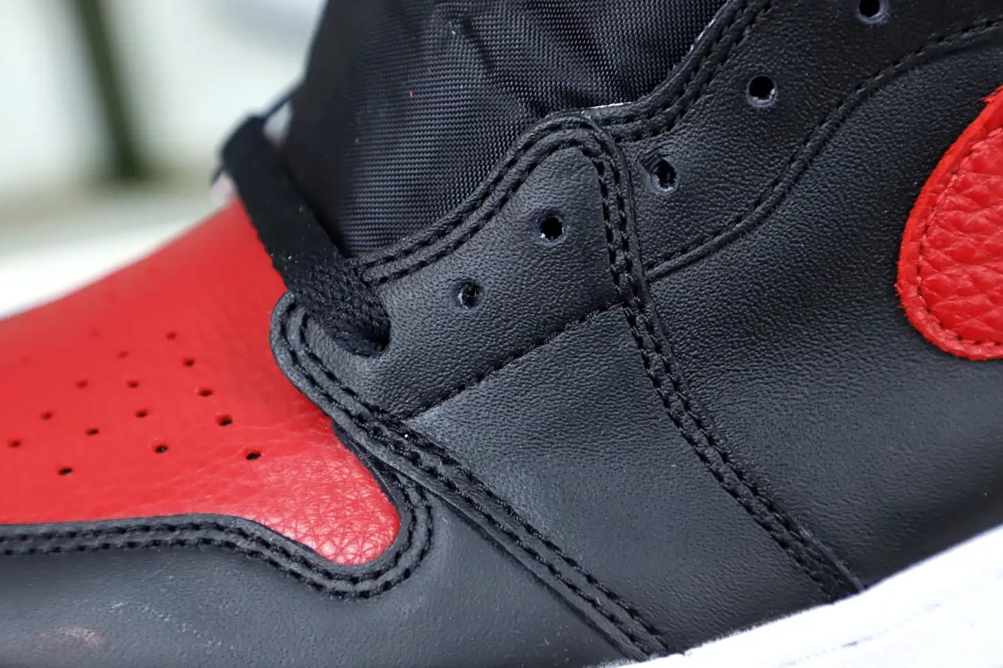 HIGH 'BRED' JORDAN Kimikick 1 OG AIR RETRO 0704